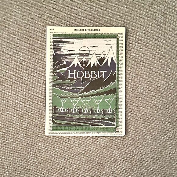 The Hobbit JRR Tolkien Magnet - Picture 5 of 5